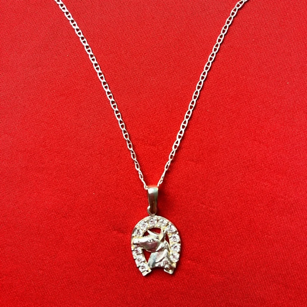 Elegant 925 strling Silver Necklace‎ with Horse Pendant